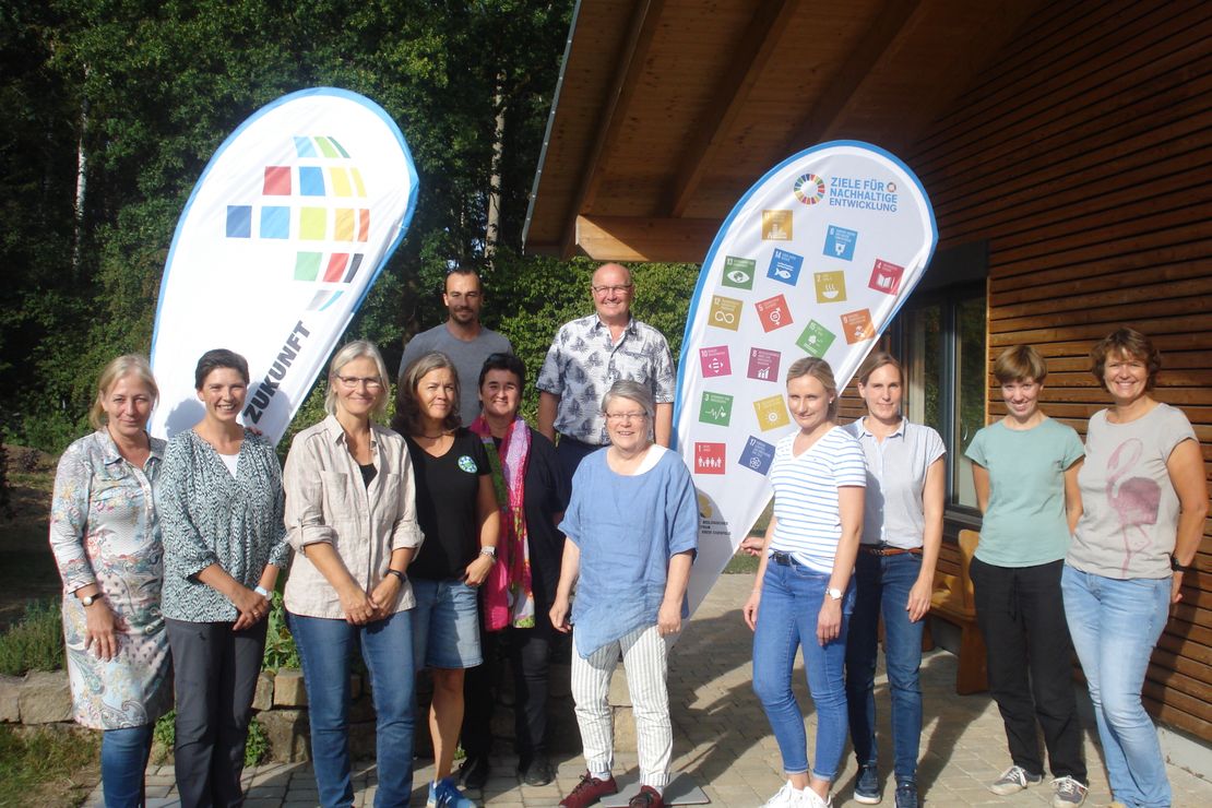 Lehrerinnen und Lehrer treffen sich zum Austausch im Biologischen Zentrum in Lüdinghausen