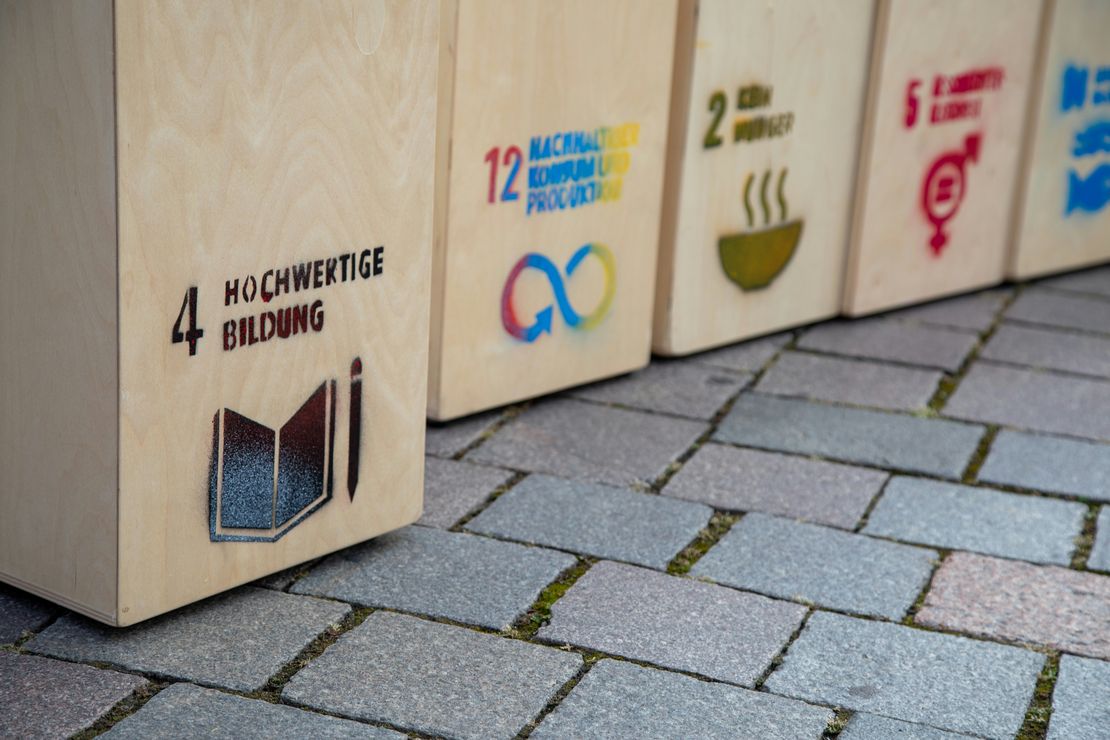 Die 17 SDGs als Sitzhocker