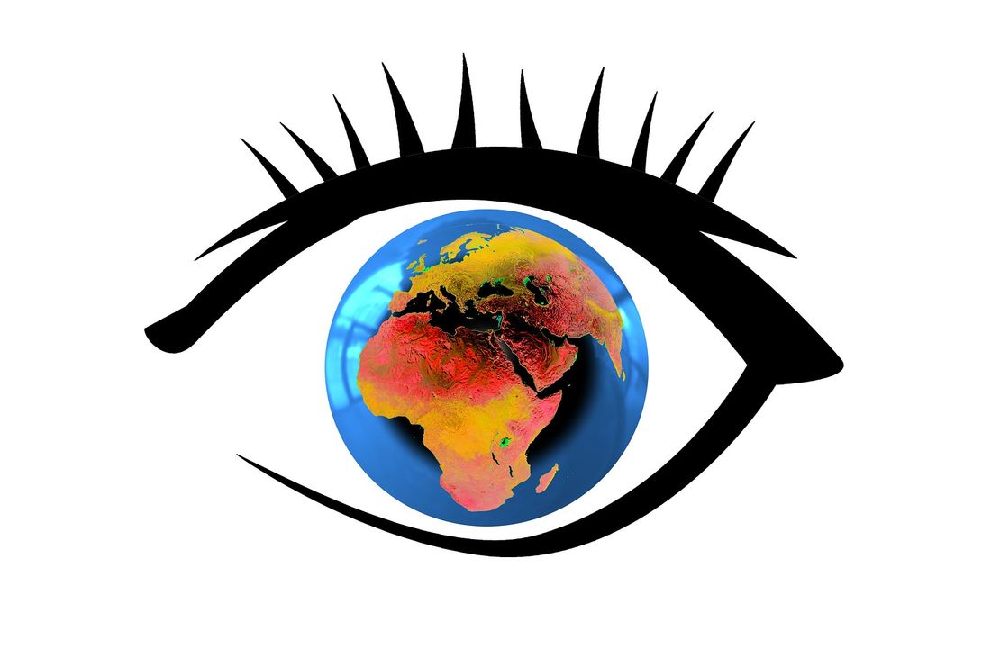 Weltkugel als Iris ineinem gezeichneten Auge - Die ganze Welt im Blick