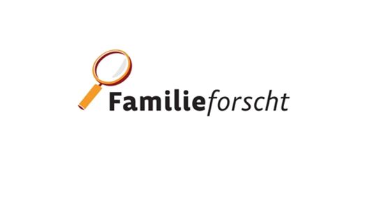 Logo mit Lupe der Aktion "Familie forscht"