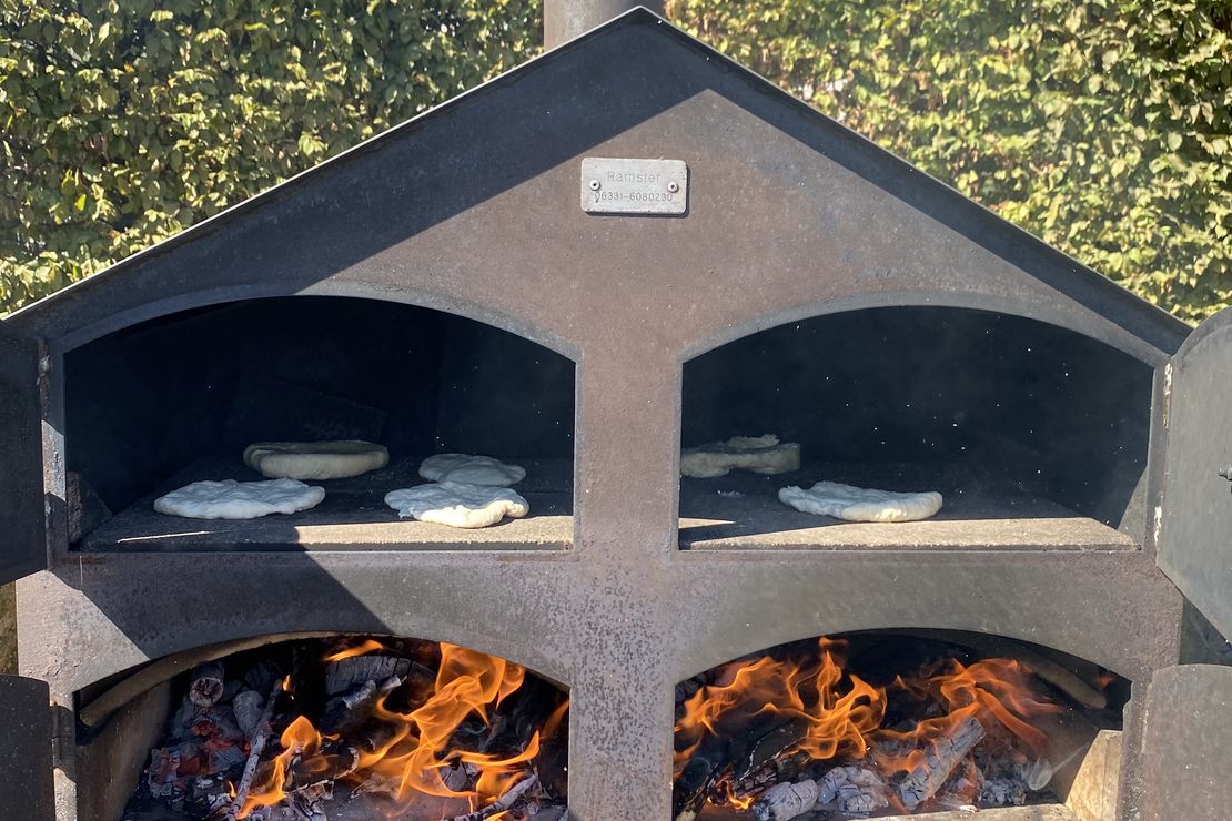 Flammen in Backofen